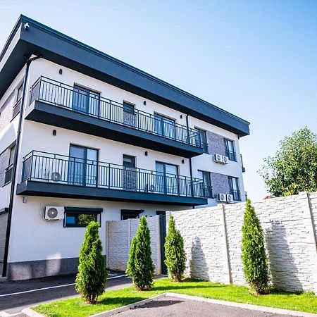 Papi House Targoviste Exterior foto